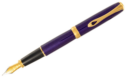 Stylo plume Excellence A2 violet de Diplomat - photo.