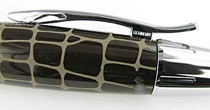 Le portemine E-Motion Résine marron type croco de Faber-Castell - photo 3