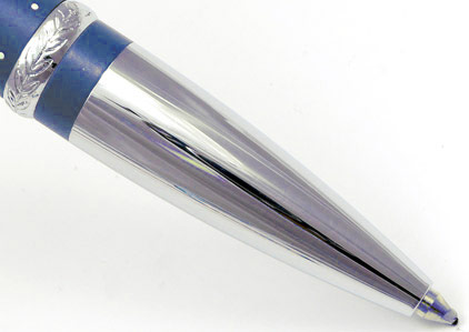 Roller bleu Plumetis « Ines de la Fressange » - photo.