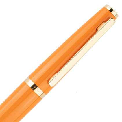 Stylo plume Design06 laqué orange brillant attributs plaqués or jaune de Otto Hutt - photo 4