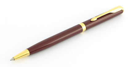 Stylo bille Sonnet Slim laqué rouge intense attributs plaqués or de Parker - photo.