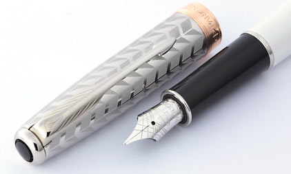 Stylo plume Sonnet Metal and Pearl attributs palladiés de Parker - photo 3 Stylo plume Sonnet Metal and Pearl attributs palladiés de Parker - photo 3
