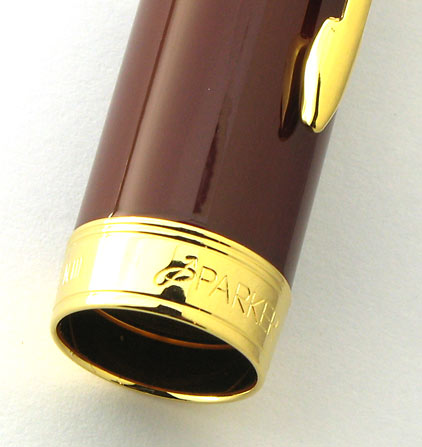 Roller Sonnet laqué rouge intense attributs plaqués or de Parker - photo 4