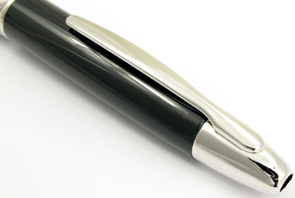 Stylo plume Noir de la gamme Capless Rhodium de Pilot - photo 2
