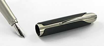 Stylo plume noir P’3150 de Porsche Design - photo 2