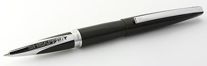Roller Taranis noir attributs chrome de Scheaffer® - photo.