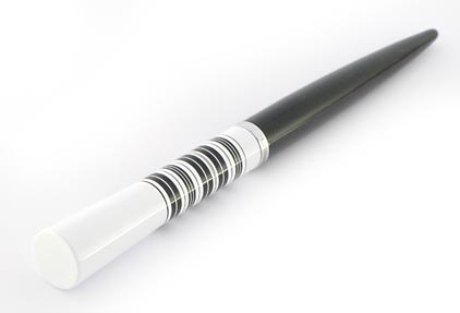 Stylo plume Noa Blanc Noir de Stypen - photo 2 Stylo plume Noa Blanc Noir de Stypen - photo 2