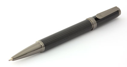Stylo bille laqué noir Everest de Vuarnet - photo.